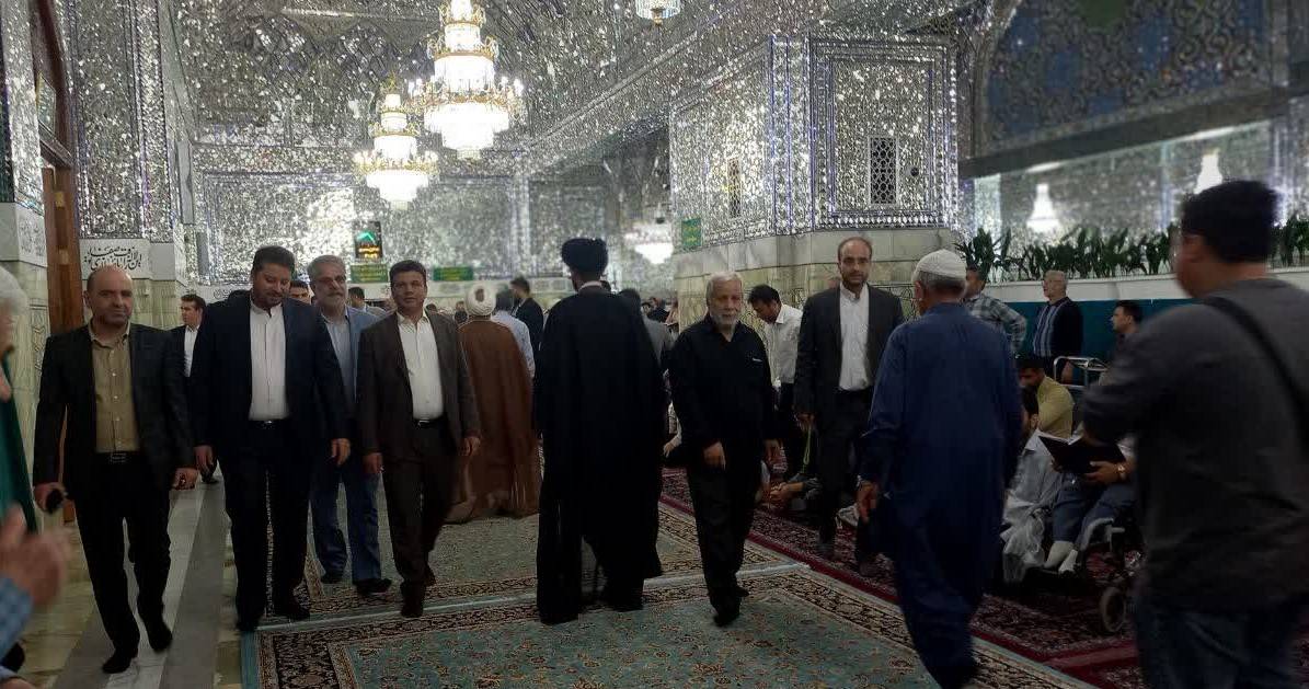 زیارت بارگاه منور رضوی توسط کارکنان و مدیران به مناسبت دهه کرامت